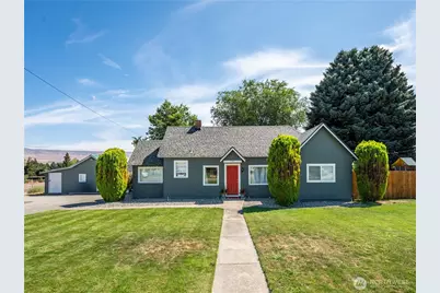 1201 Pershing Street, Wenatchee, WA 98801 - Photo 1