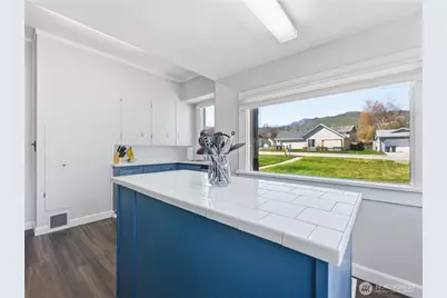 1201 Pershing Street, Wenatchee, WA 98801 - Photo 15