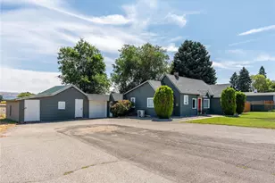 1201 Pershing St, Wenatchee, WA 98801 - Photo 3