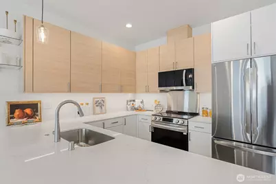 11231 Greenwood Avenue N #C, Seattle, WA 98133 - Photo 5