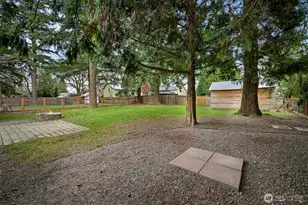 310 W 3rd St, Nooksack, WA 98276 - Photo 27