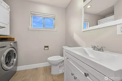 310 W 3rd Street, Nooksack, WA 98276 - Photo 19