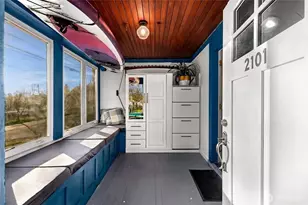 2101 Young St, Bellingham, WA 98225 - Photo 3