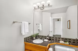 10518 157th Ave NE, Redmond, WA 98052 - Photo 13