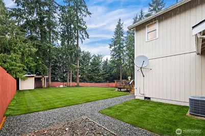 10416 198th Avenue Ct E, Bonney Lake, WA 98391 - Photo 37