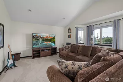 956 Cove View Circle, Oak Harbor, WA 98277 - Photo 23