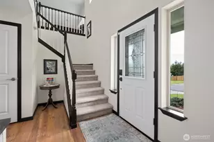 956 Cove View Cir, Oak Harbor, WA 98277 - Photo 5