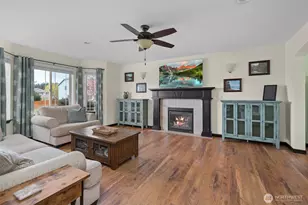 956 Cove View Cir, Oak Harbor, WA 98277 - Photo 15