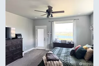 2128 McEldowney Road, Malaga, WA 98828 - Photo 21
