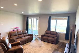 2128 McEldowney Rd, Malaga, WA 98828 - Photo 35