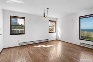 1369 Chatham Ln, Oak Harbor, WA 98277 - Photo 19