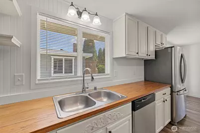 480 SE Ely Street, Oak Harbor, WA 98277 - Photo 11