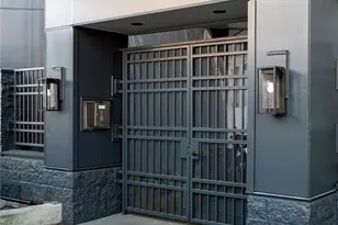 9039 NE Juanita Dr, Kirkland, WA 98034 - Photo 3