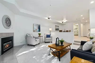 9039 NE Juanita Drive #306, Kirkland, WA 98034 - Photo 5