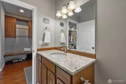 652 Joy Street, Eatonville, WA 98328 - Photo 17