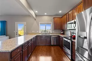 652 Joy St, Eatonville, WA 98328 - Photo 9