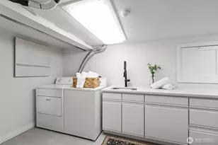 4181 42nd Ave NE, Seattle, WA 98105 - Photo 33