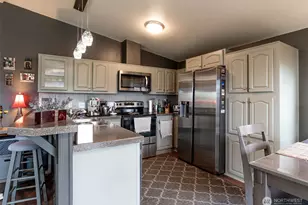 600 NE Lincoln Rd, Poulsbo, WA 98370 - Photo 11