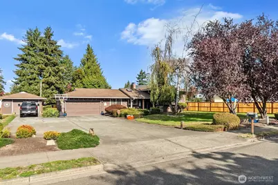 2105 W Stewart, Puyallup, WA 98371 - Photo 3