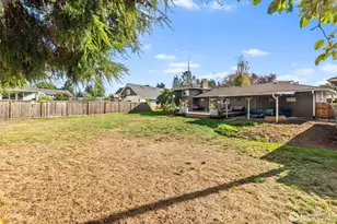 2105 W Stewart, Puyallup, WA 98371 - Photo 39