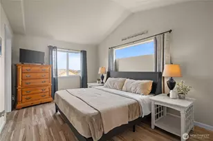 13819 171st St E, Puyallup, WA 98374 - Photo 19