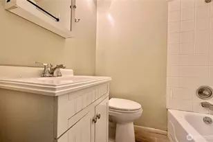 112 Wells Ave S, Renton, WA 98057 - Photo 5