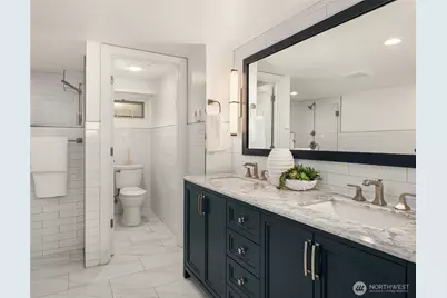 8041 12th Avenue NE, Seattle, WA 98115 - Photo 21