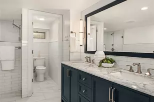 8041 12th Ave NE, Seattle, WA 98115 - Photo 21