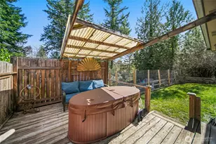 221 E Country Ln, Allyn, WA 98524 - Photo 23