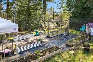 221 E Country Ln, Allyn, WA 98524 - Photo 31