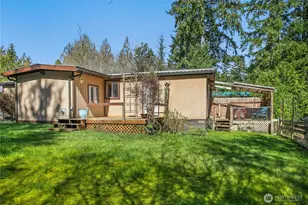 221 E Country Ln, Allyn, WA 98524 - Photo 27