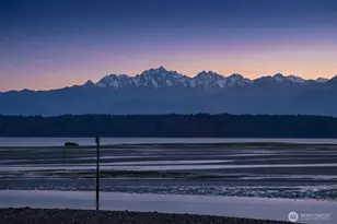 8208 Sandy Hook Dr, Clinton, WA 98236 - Photo 17