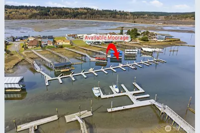 8208 Sandy Hook Drive, Clinton, WA 98236 - Photo 37