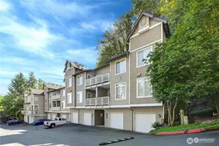 18505 SE Newport Way, Issaquah, WA 98027 - Photo 1