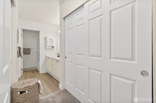 18505 SE Newport Way, Issaquah, WA 98027 - Photo 21