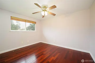 12320 Edgewood Ave SW, Lakewood, WA 98498 - Photo 11