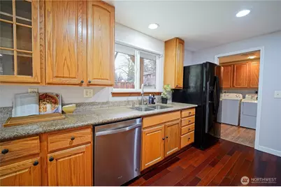 12320 Edgewood Ave SW, Lakewood, WA 98498 - Photo 5