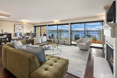 8005 Sand Point Way NE #A31, Seattle, WA 98115 - Photo 5