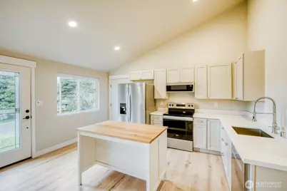 20420 147th Avenue SE, Kent, WA 98042 - Photo 5