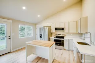 20420 147th Ave SE, Kent, WA 98042 - Photo 5