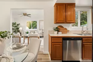 19210 29th Ave SE, Bothell, WA 98012 - Photo 11