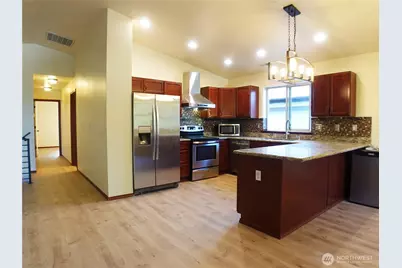 5451 32nd Avenue SW, Seattle, WA 98126 - Photo 21