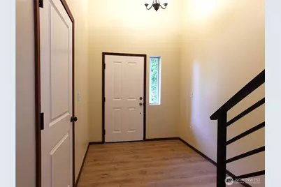 5451 32nd Avenue SW, Seattle, WA 98126 - Photo 17