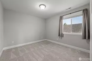 20219 146 St E, Bonney Lake, WA 98391 - Photo 23