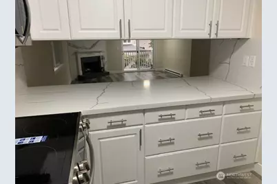 14435 NE 40 Street #B101, Bellevue, WA 98007 - Photo 9