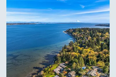 11676 Sunrise Drive, Bainbridge Island, WA 98110 - Photo 39