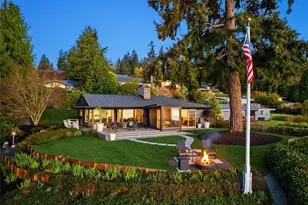 11676 Sunrise Dr, Bainbridge Island, WA 98110 - Photo 35