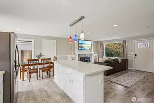 3709 NE 9th Ct, Renton, WA 98056 - Photo 5