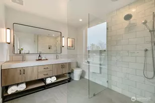 7421 Bagley Ave N, Seattle, WA 98103 - Photo 19