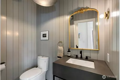 7421 Bagley Avenue N, Seattle, WA 98103 - Photo 7